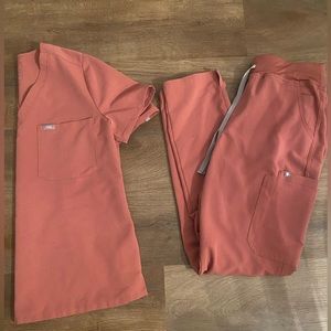 Figs pink scrubs set, women’s size medium